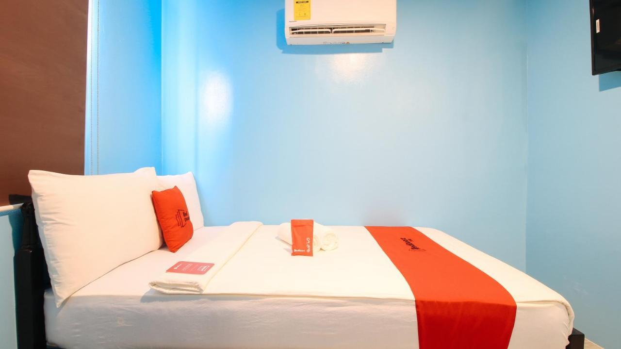 Reddoorz At Hotel Rosemarie 帕赛 外观 照片
