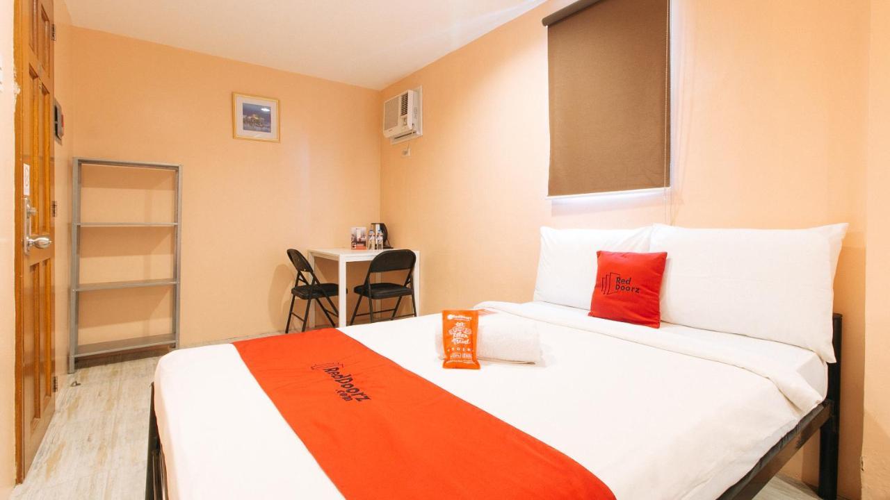 Reddoorz At Hotel Rosemarie 帕赛 外观 照片