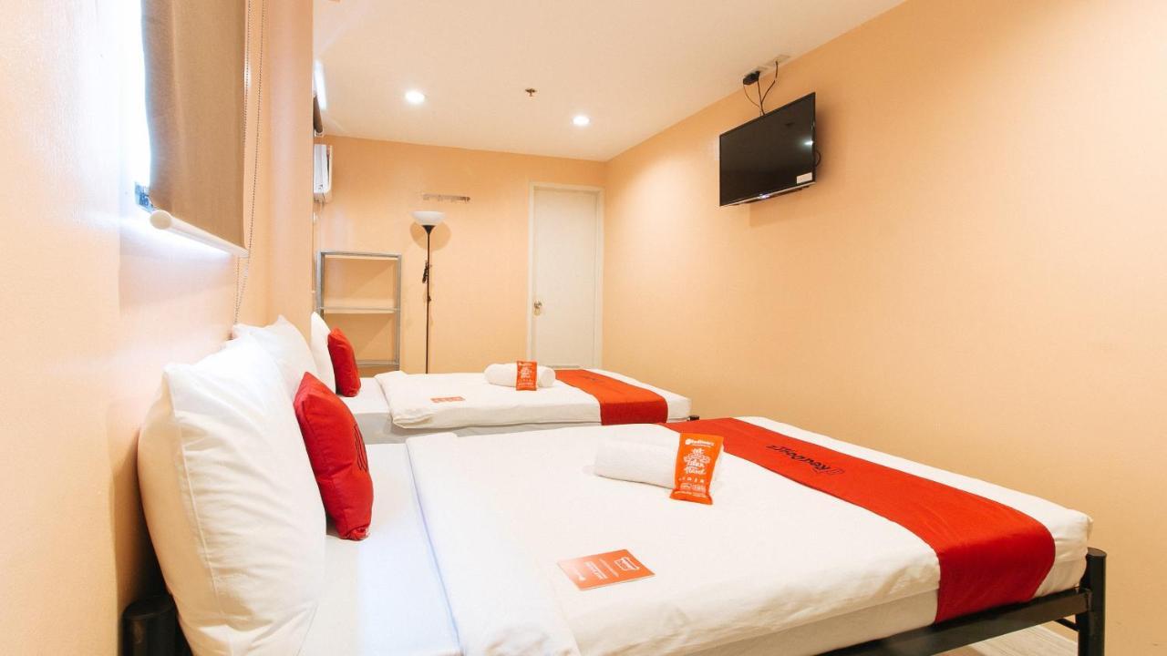 Reddoorz At Hotel Rosemarie 帕赛 外观 照片