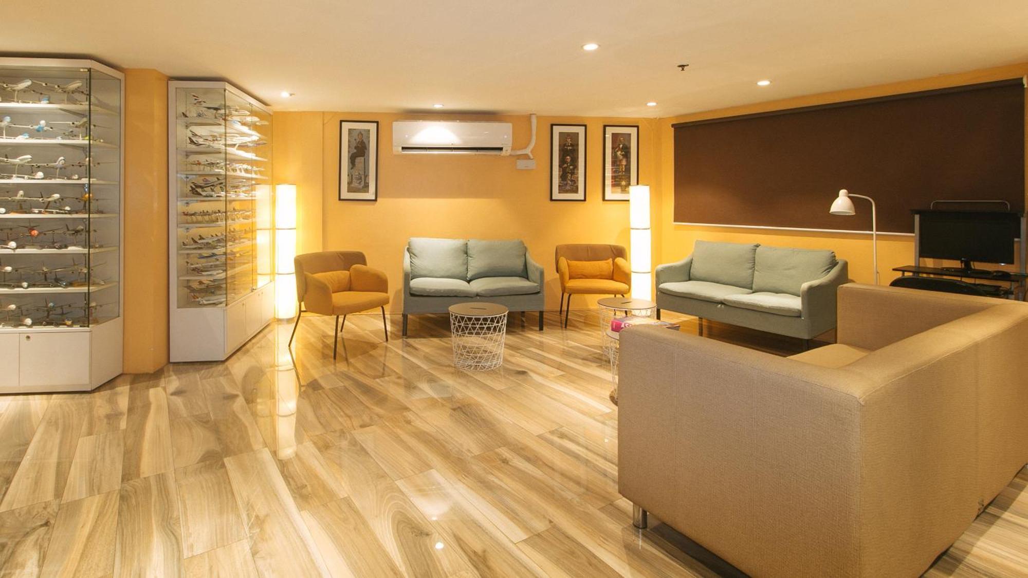 Reddoorz At Hotel Rosemarie 帕赛 外观 照片